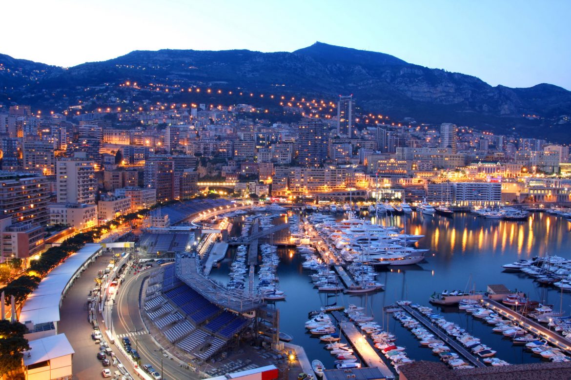 Cần lưu ý những điều gì khi du lịch Monaco để chuyến đi thật vui vẻ?