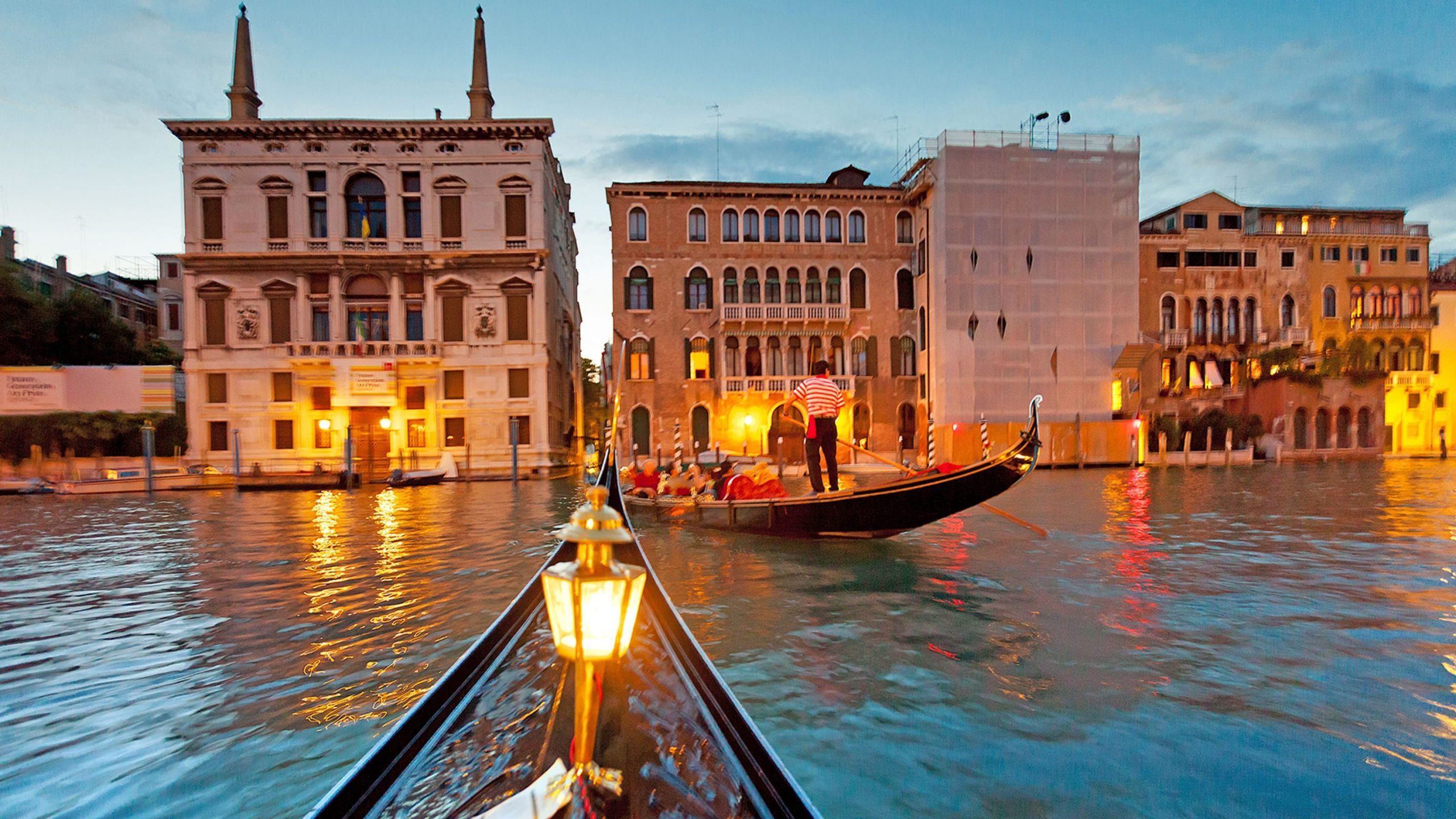 Ngất ngây với vẻ đẹp lãng mạn khi du lịch Venice
