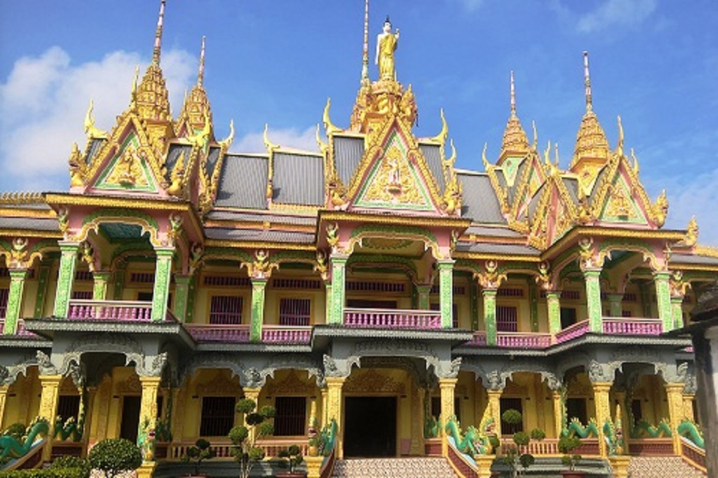 Mang đậm kiến trúc của người Kmer