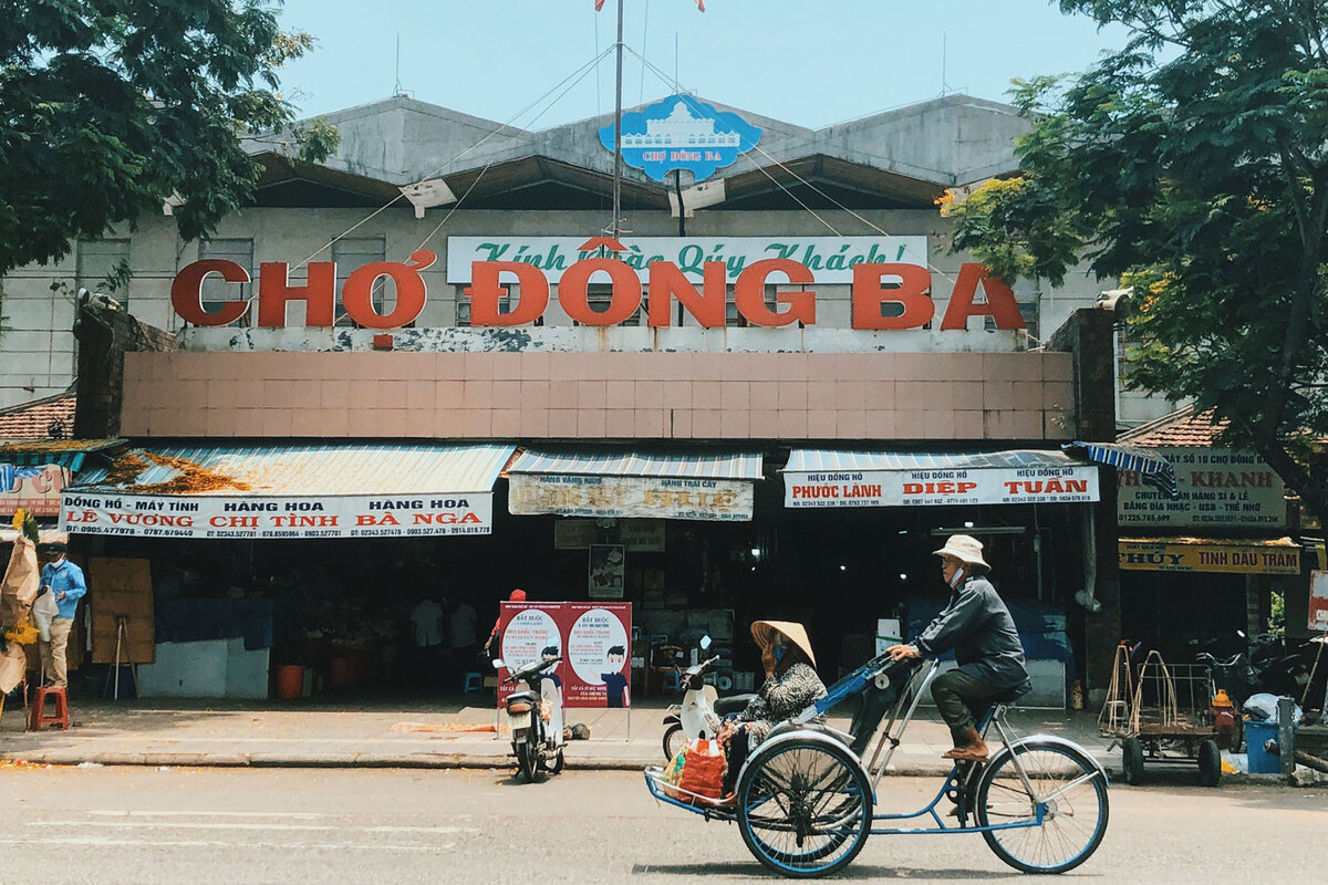 Chợ Đông Ba như thiên đường ẩm thực